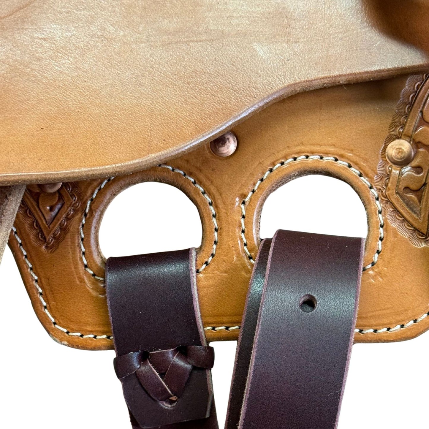 16" McCall McLite Wade Trail Saddle, Light Oil with Carlos Border Tooling, Adjustable In-skirt Rigging