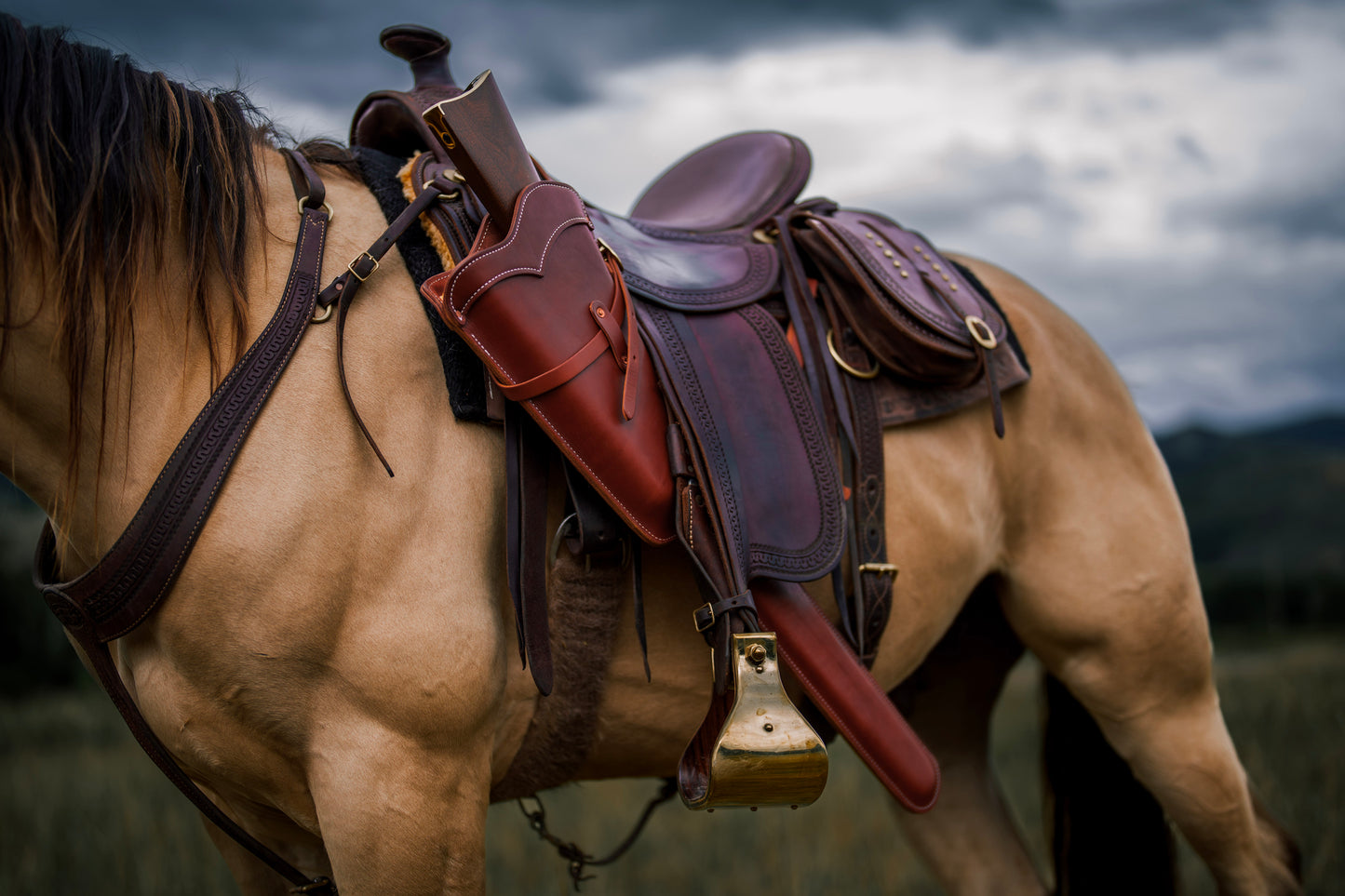 "Yellowstone" Leather Rifle Scabbard for Scoped Rifles