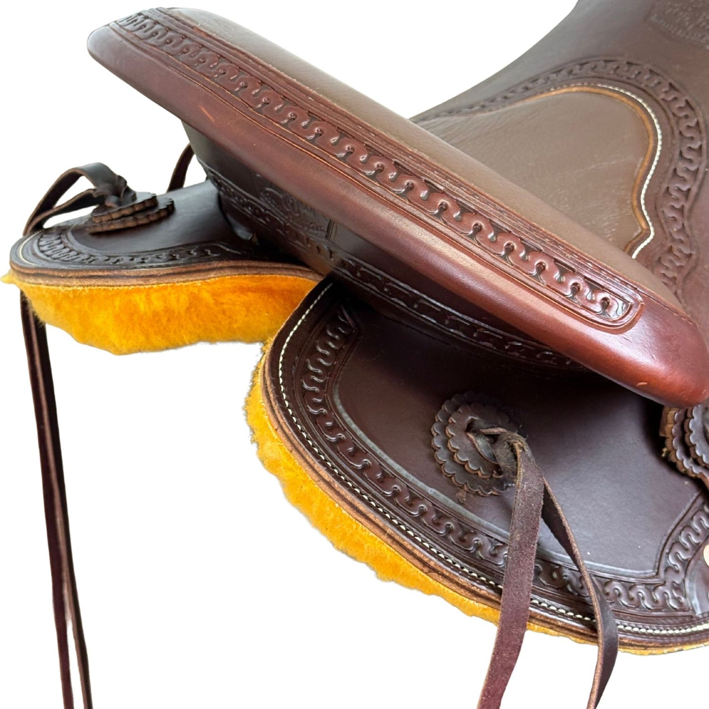 16" McCall McLite Dark Oil All-Around Trail Saddle with Roughout Leather, Padded Seat & Flat Plate Rigging