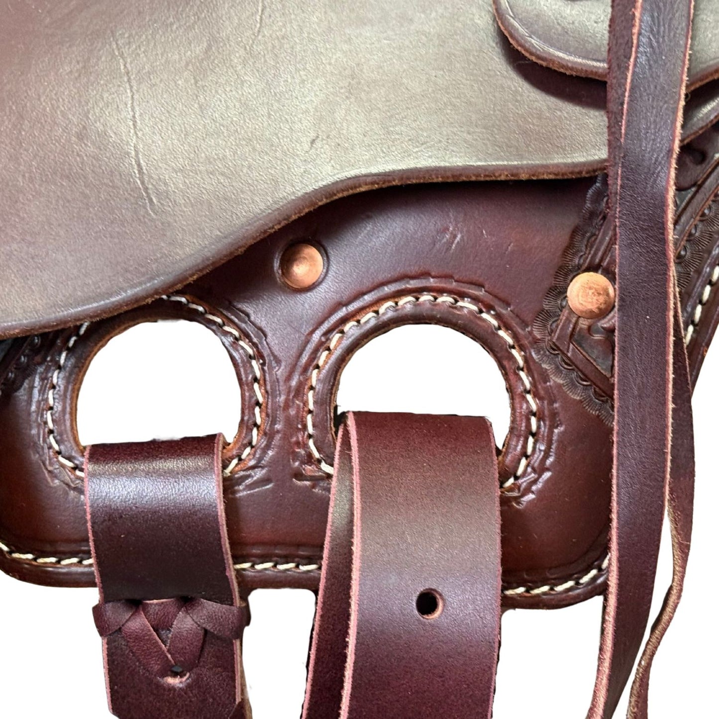 McCall McLite Wade Trail Saddle with 16" Hard Seat,Dark Oil with Carlos Border Tooling