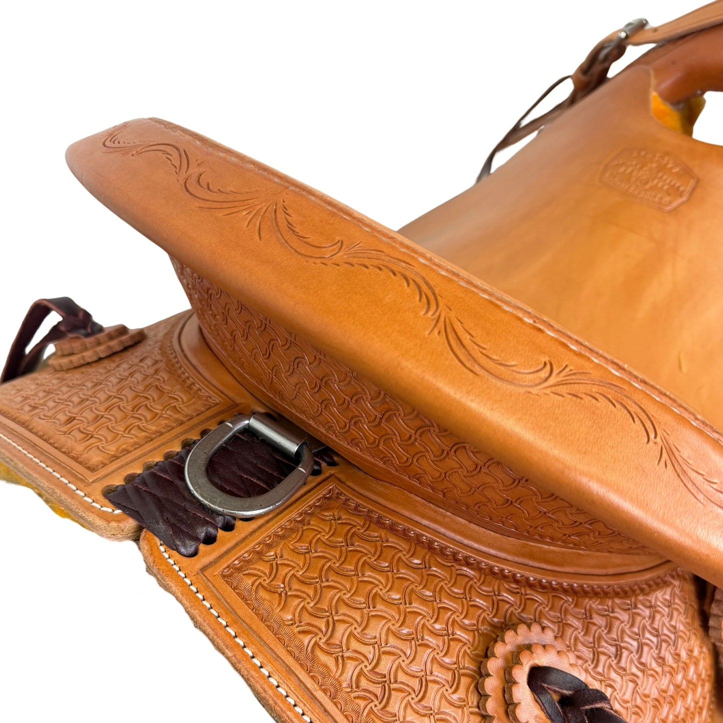 15" McCall McLite Wade Trail Saddle, Light Oil with Crazy Leg Tooling, Hamley Plate Rigging
