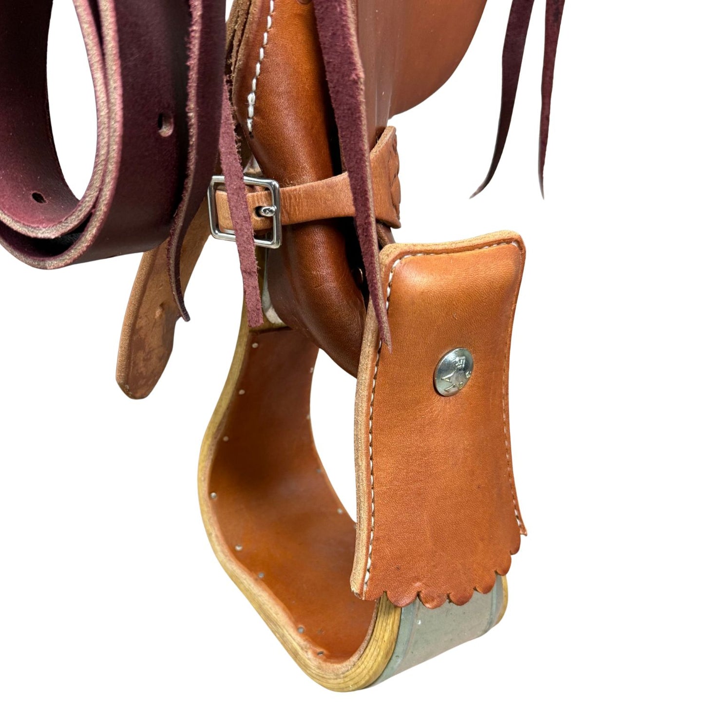 15" McCall McLite Wade Western Saddle in Regular Oil with Sheridan Floral Tooling