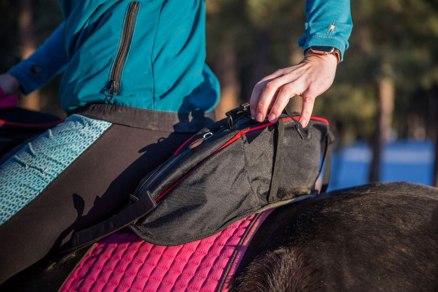 TrailMax English Cantle Bag (Multiple Colors)